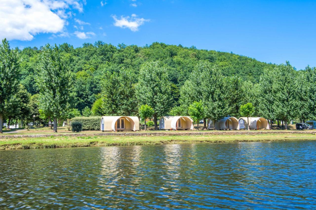 Camping Le Chateau Du Gibanel Saint-Martial-Entraygues Εξωτερικό φωτογραφία