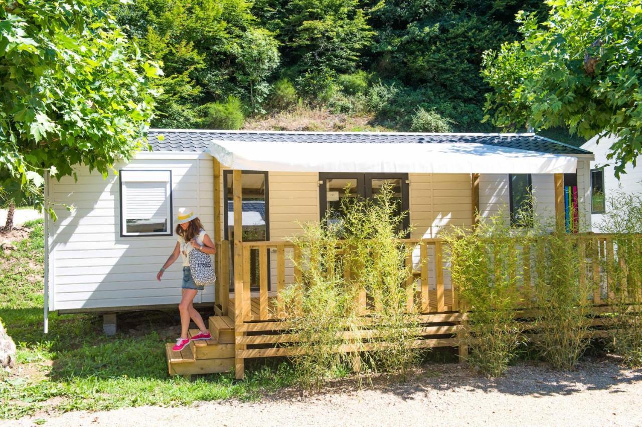 Camping Le Chateau Du Gibanel Saint-Martial-Entraygues Εξωτερικό φωτογραφία