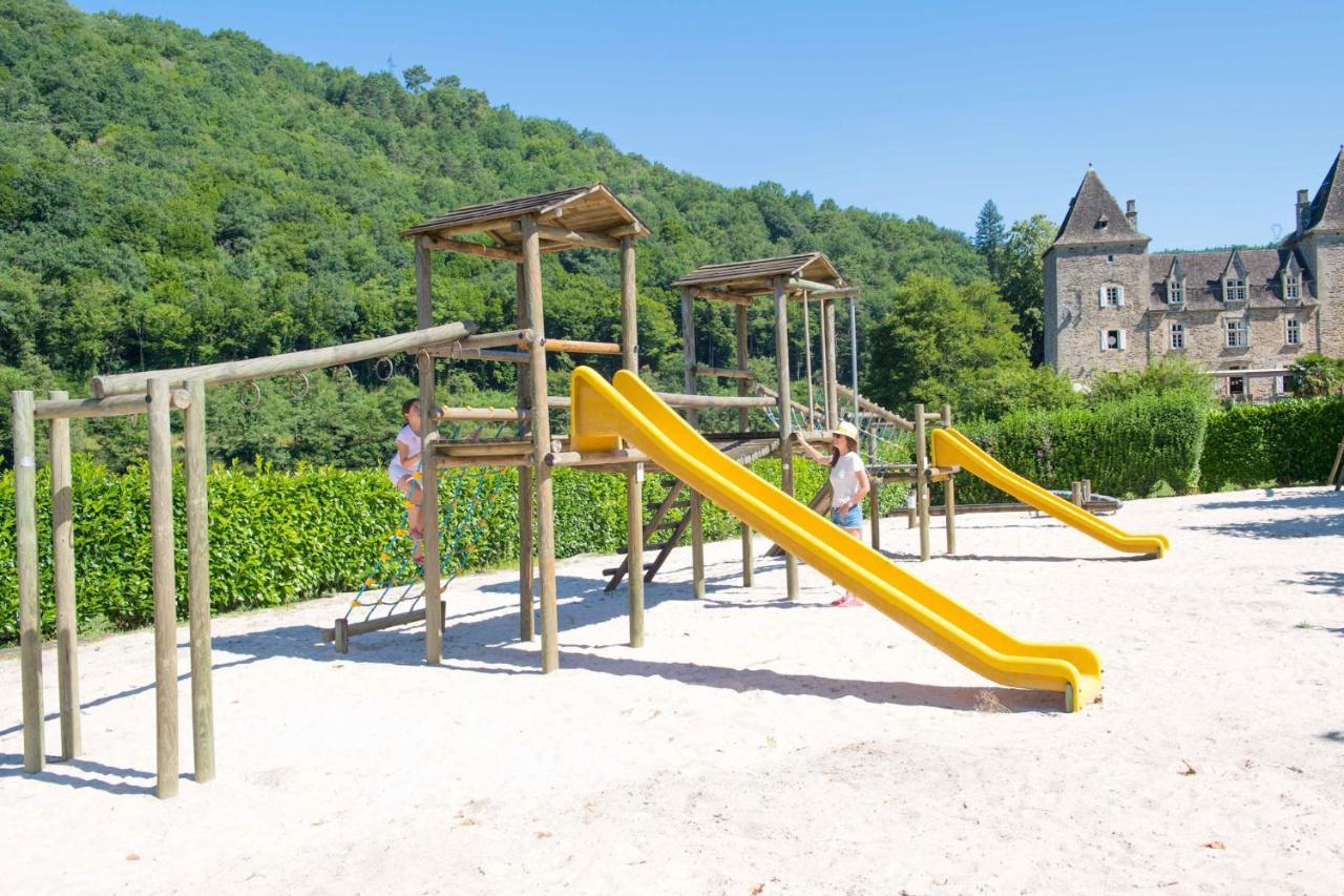 Camping Le Chateau Du Gibanel Saint-Martial-Entraygues Εξωτερικό φωτογραφία