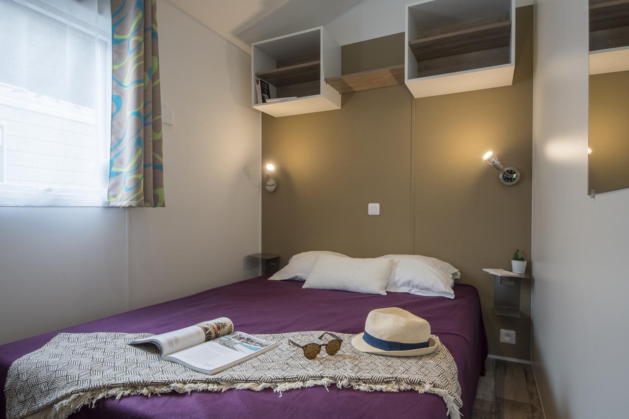 Camping Le Chateau Du Gibanel Saint-Martial-Entraygues Εξωτερικό φωτογραφία