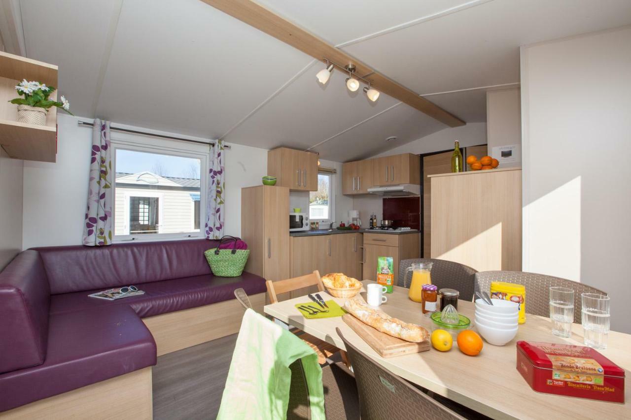 Camping Le Chateau Du Gibanel Saint-Martial-Entraygues Εξωτερικό φωτογραφία